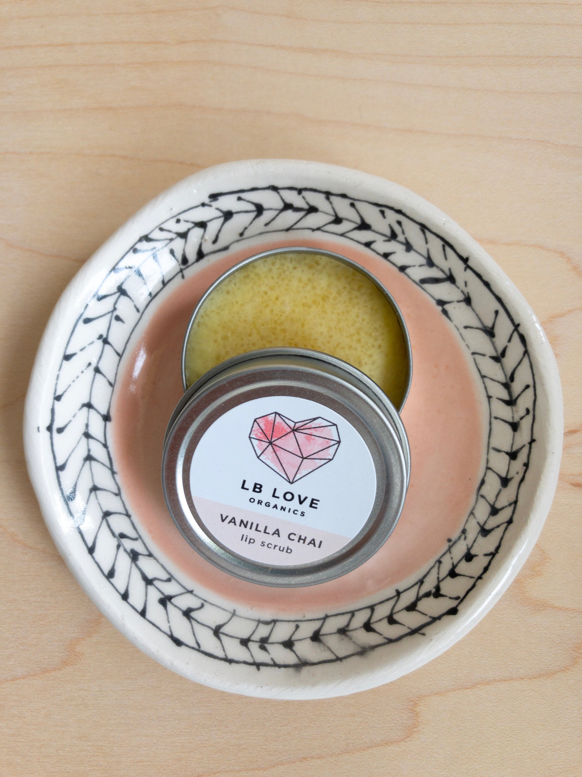LB Love Organics sugar lip polish lip scrub vanilla chai dry sensitive lip treatment